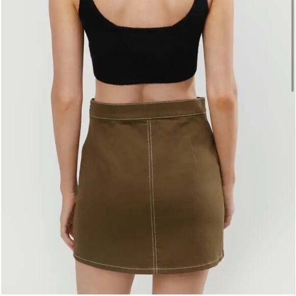 Oak + Fort Army Green Front Pocket Mini Skirt Size 8 - Picture 3 of 11